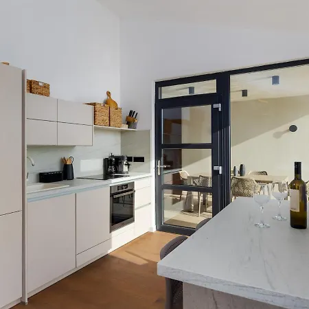 Moderna San Lorenzo Villa